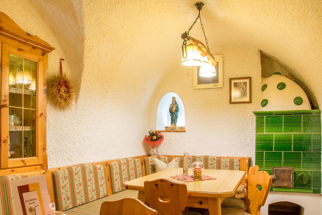 Hotel Gell Tweng Kültér fotó